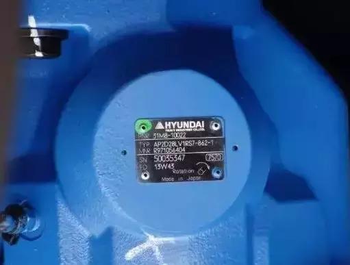 怎么选择两三年的二手小挖机,二手挖机什么年份的好