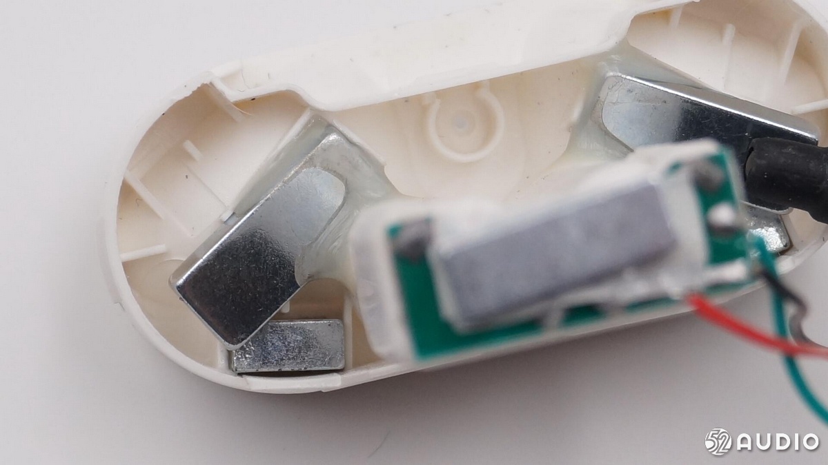 苹果耳机airpods三代拆解,高仿airpods2耳机拆解