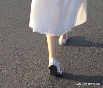 “不许哭，越哭越不给你买”：你以为你在制定规则？别逗了