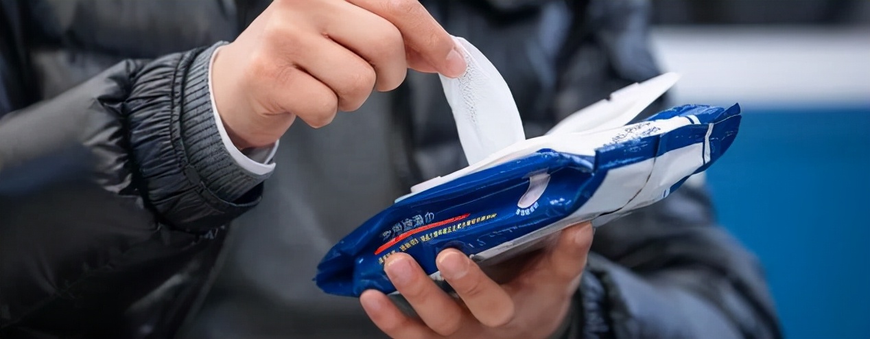 卸妆湿巾的正确使用方法和技巧,厨房湿巾的正确使用步骤