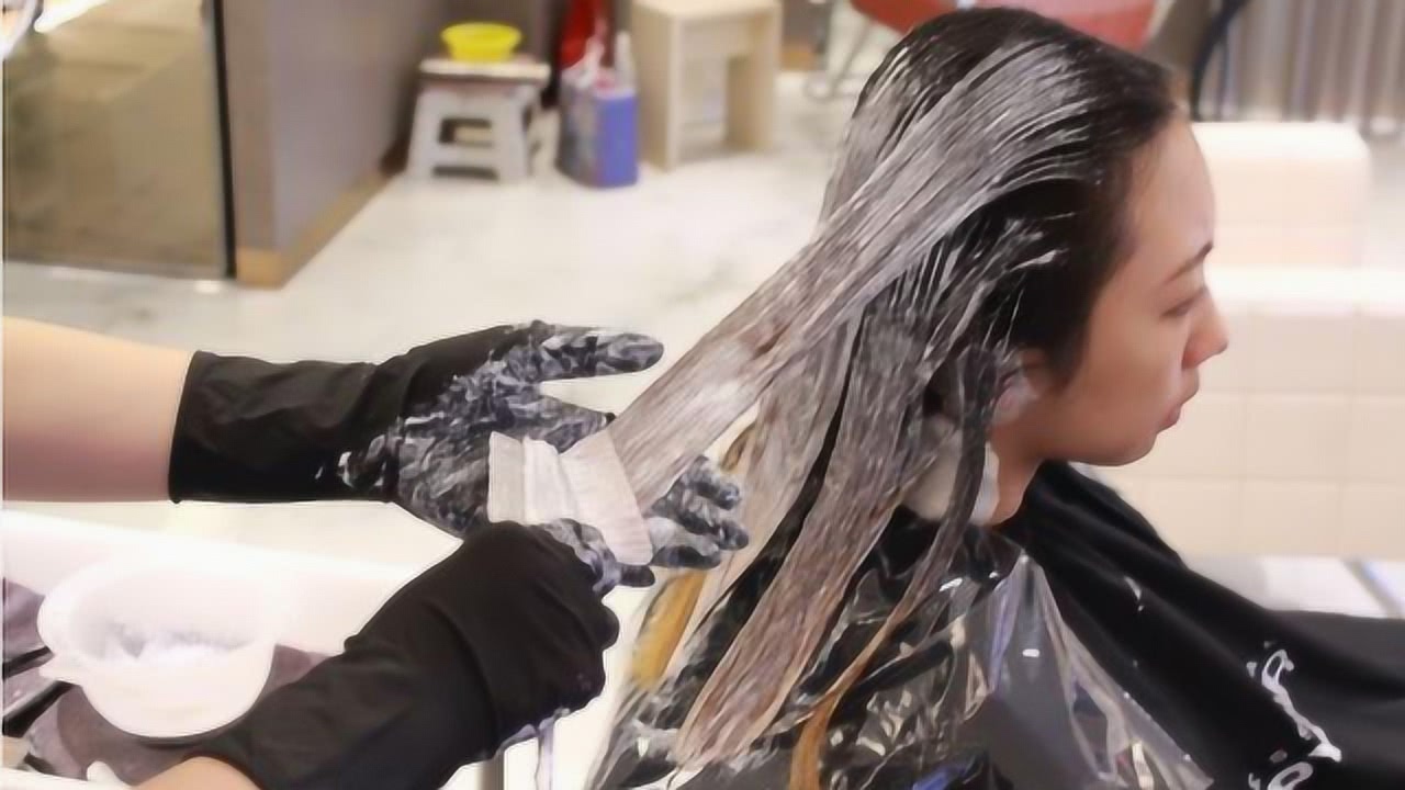 染发不想太上色时间短点有用吗,染发不好看