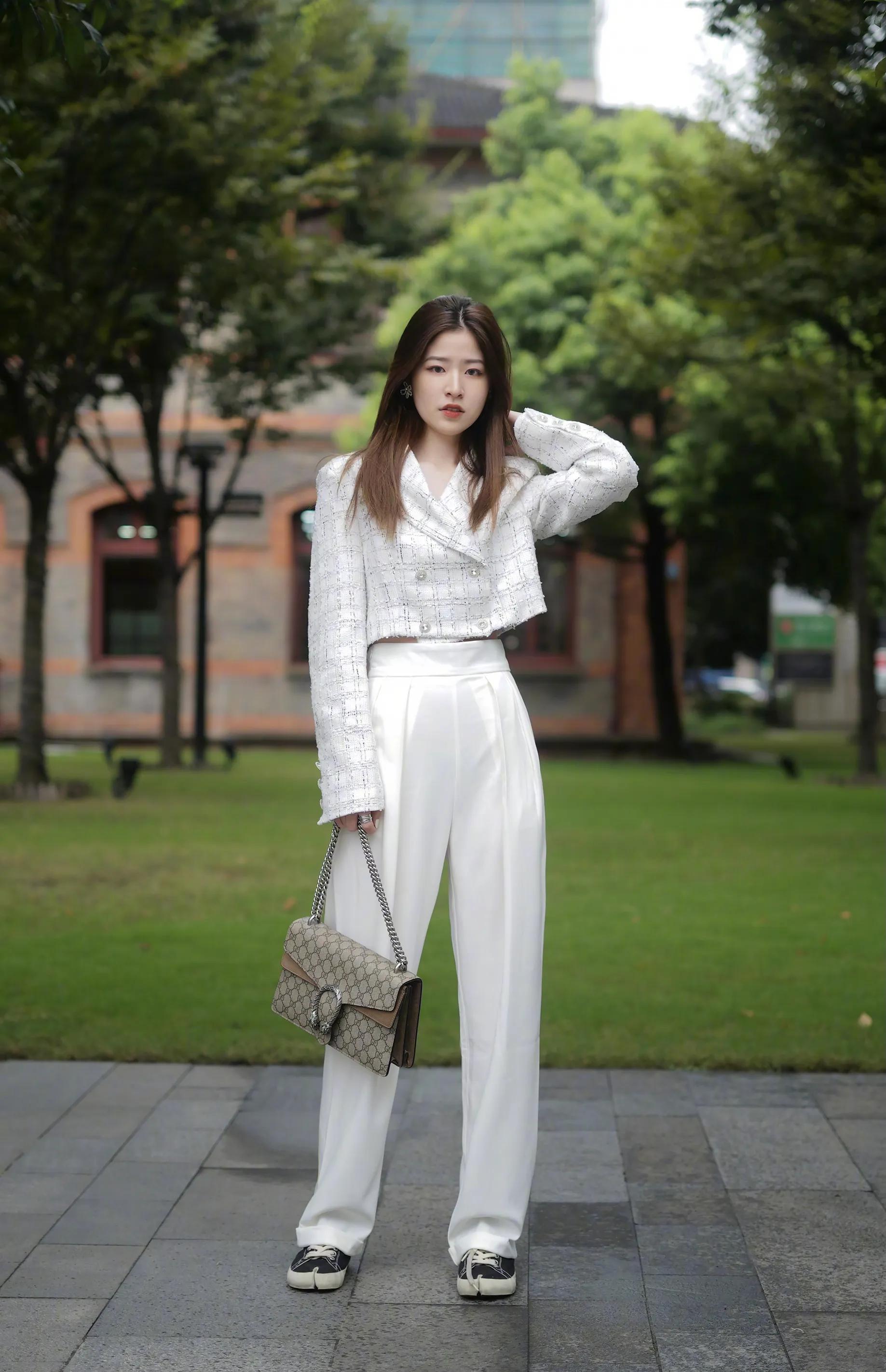 guccisylvie包怎么搭配,gucci酒神包包哪款适合