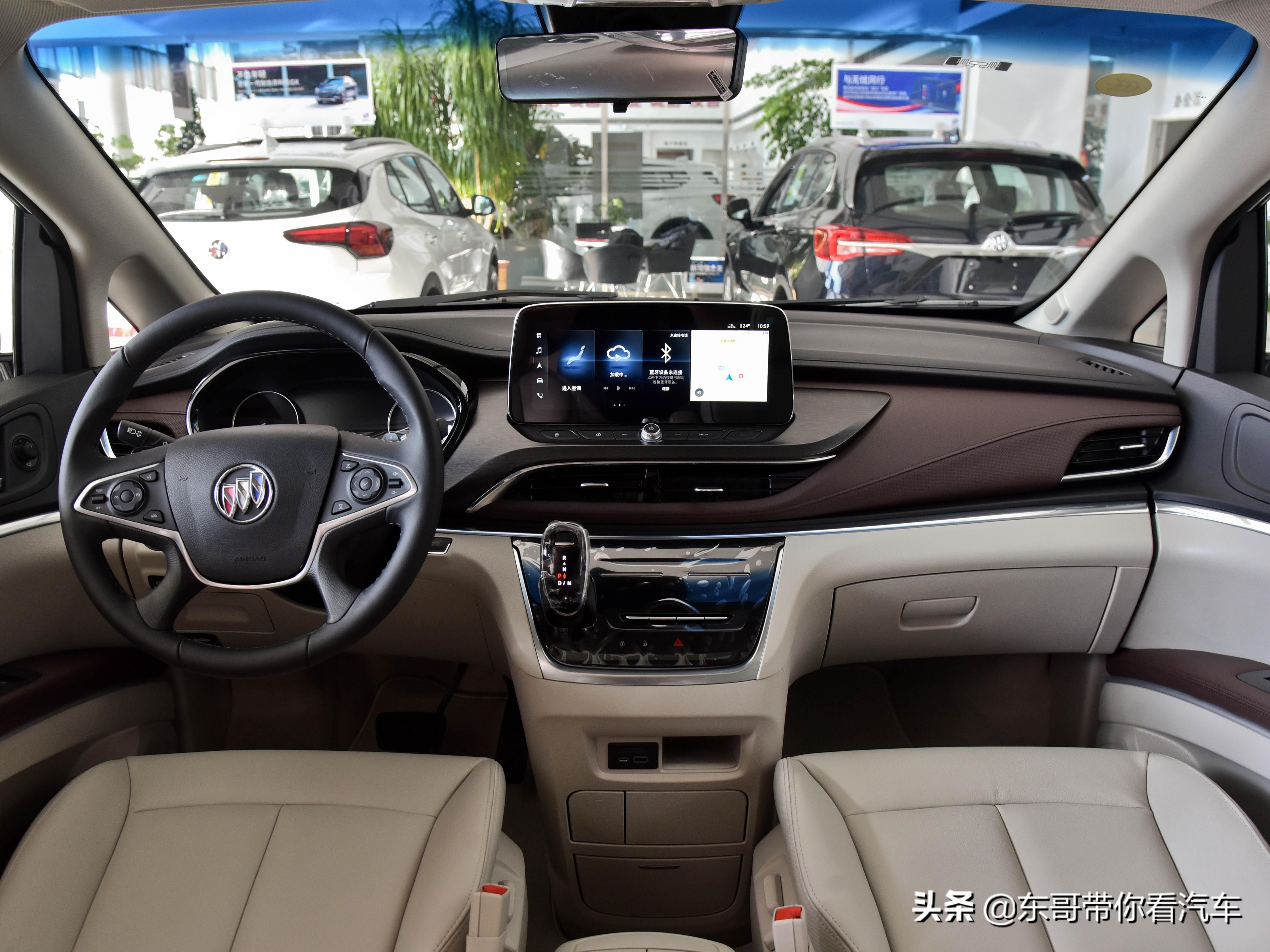 经典标杆MPV，空间大老板爱，动力省油有劲，带你看别克GL8