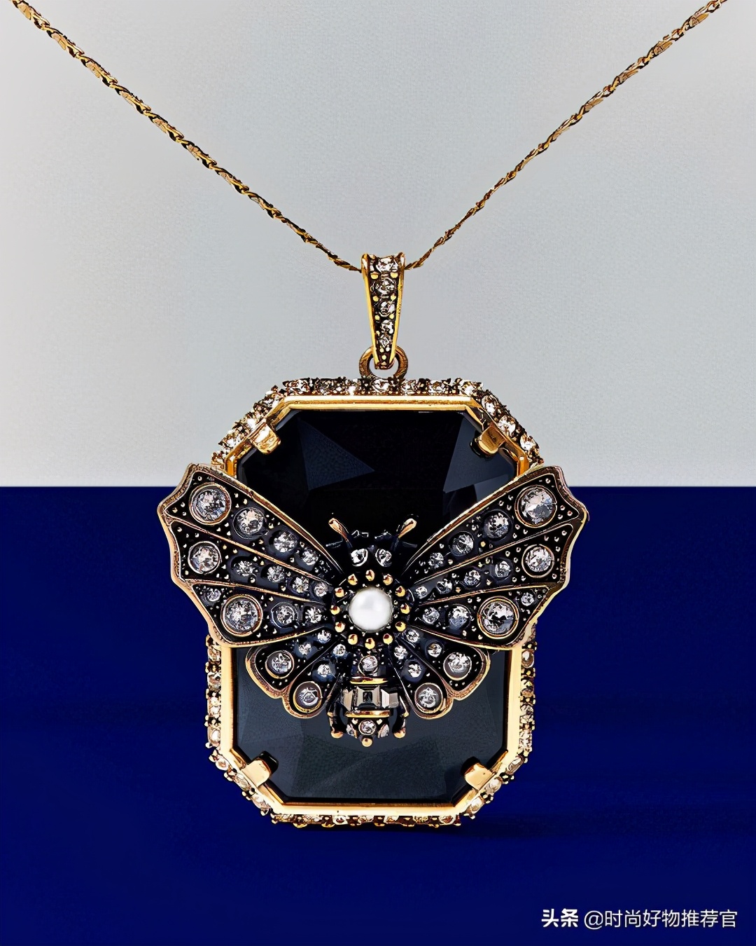 麦昆粉色包包,麦昆女包骷髅