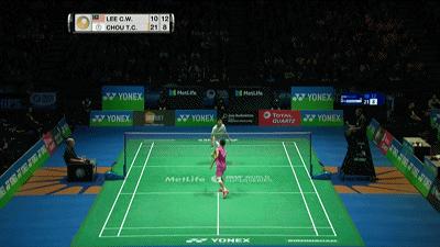 羽毛球遇到重炮手怎么打,打羽毛球遇到杀球猛的怎么防御