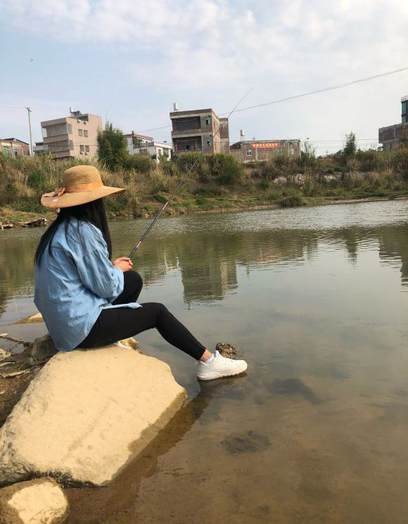 为什么鱼线老是从竿稍打结处断,为什么竿断了鱼会跑