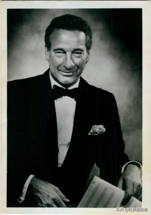 衣服上面打的结,衣服上打最简单的结