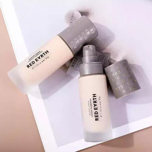 抖音上最火的粉底液是什么,抖音超火的粉底液真的好用吗