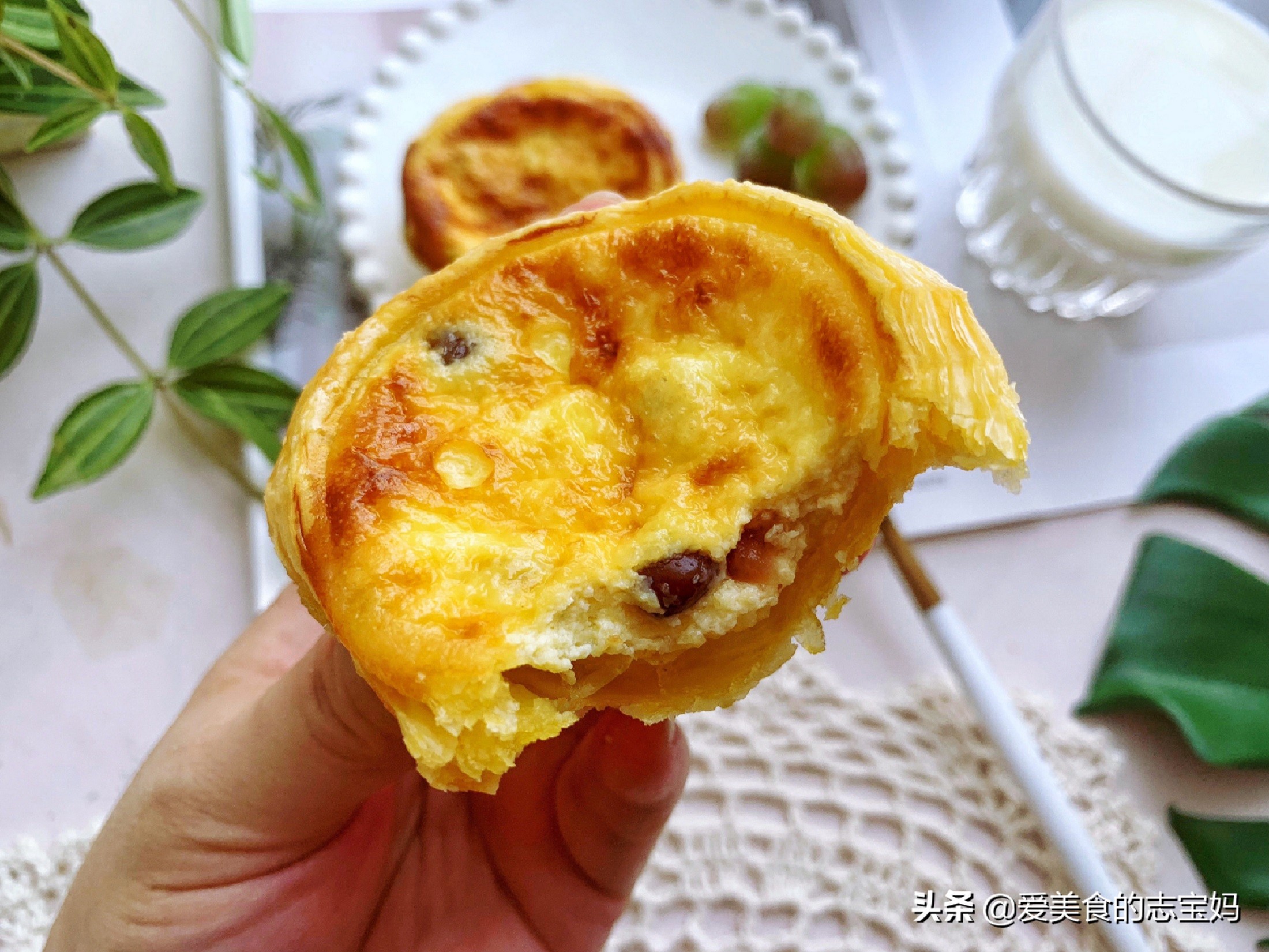 自制酸奶蛋挞味道好极了,在家就能做的简单酸奶蛋挞
