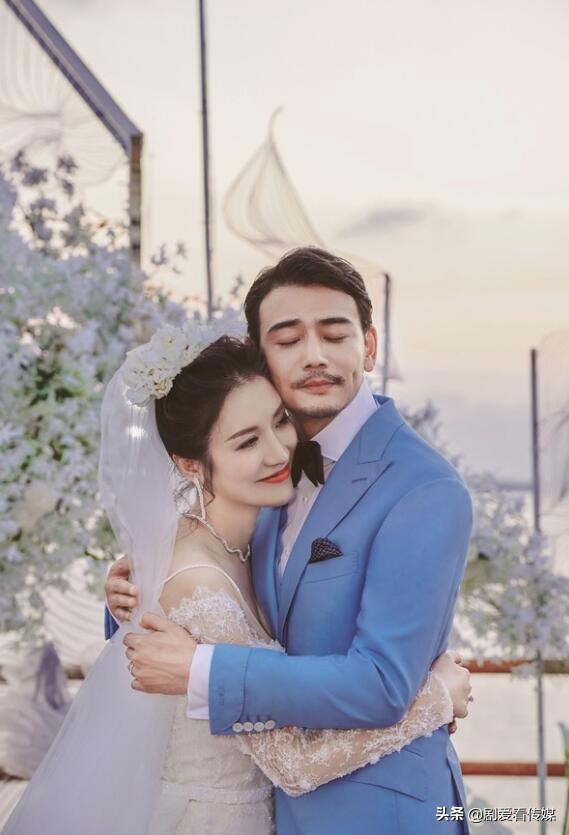 杨烁王黎雯节目上秀恩爱,杨烁王黎雯秀恩爱视频