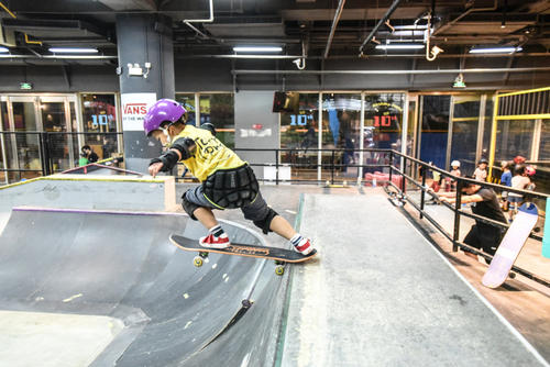 滑板ollie一般多久学会,滑板学习视频初学