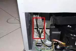 美菱冰箱噪音大解决方法,家里冰箱异响是怎么回事