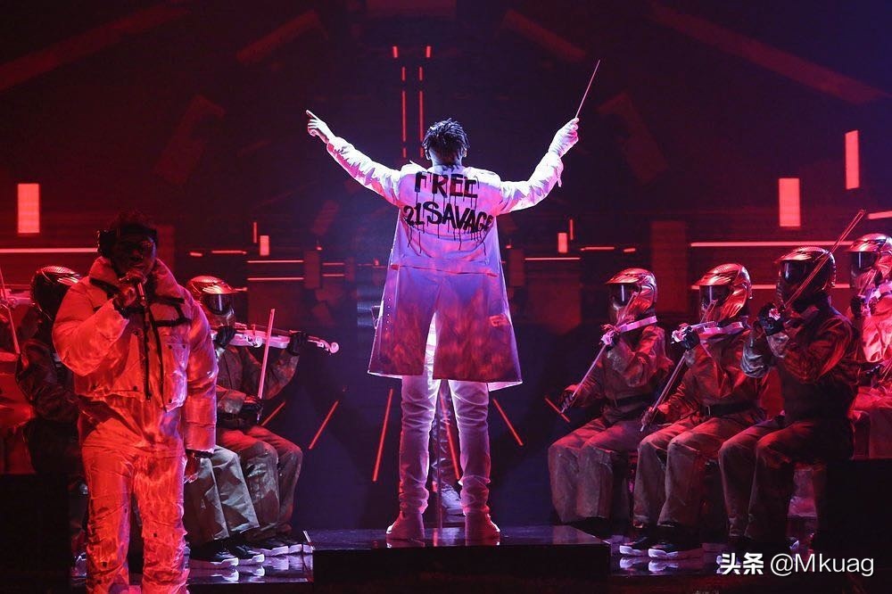 MetroBoomin专辑《NOTALLHEROESWEARCAPES》的背后（上）