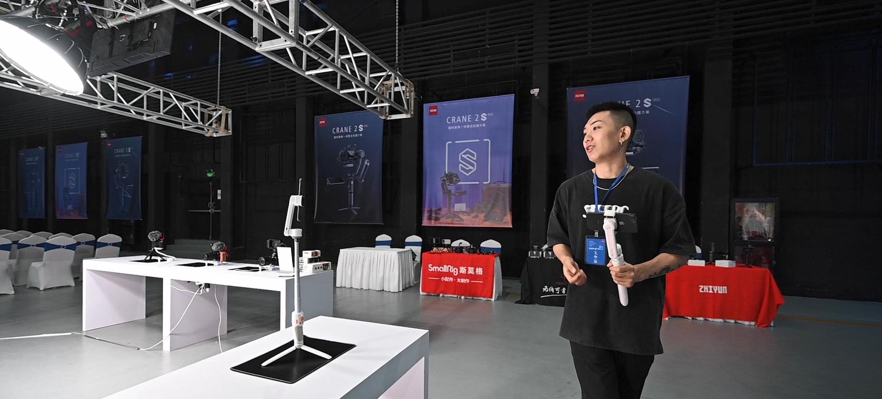 全新功能“跟拍直播大师”上线，让你稳稳锁住直播C位