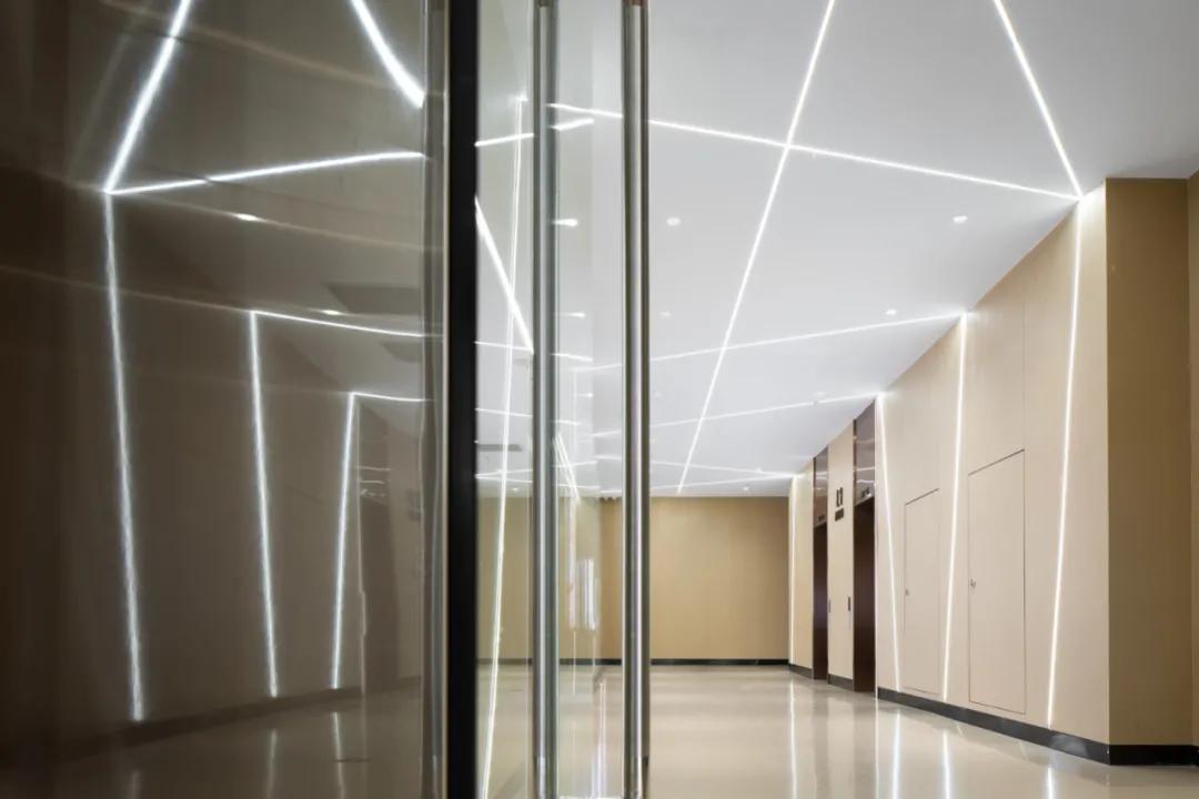 50000平米的购物中心,揭阳天虹购物中心五月天