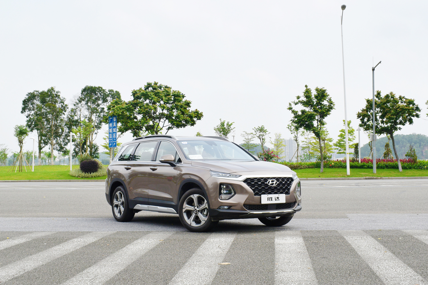 值得买的韩系suv全新胜达,第四代全新胜达六座试驾