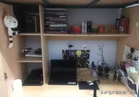 全国高校宿舍奢华排行,各个学校宿舍大比拼