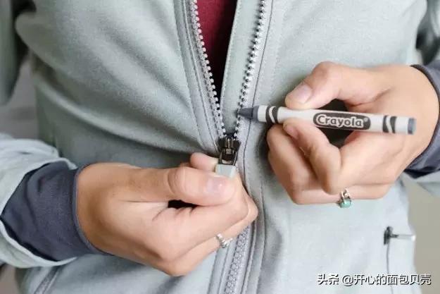 拉链坏了用绳子编织,针织衫拉链破了怎么修复