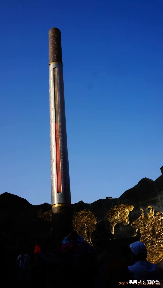 新疆风景火焰山,游览火焰山