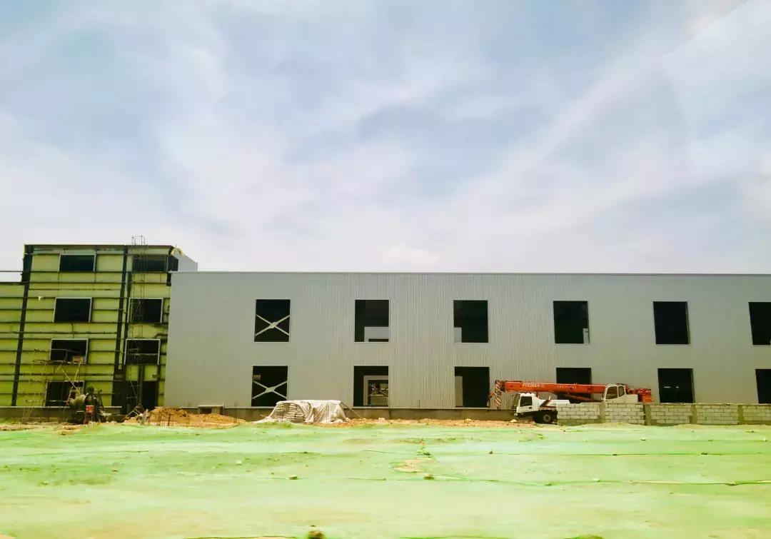 威海市新开工亿元以上项目,威海全市高质量项目开工现场