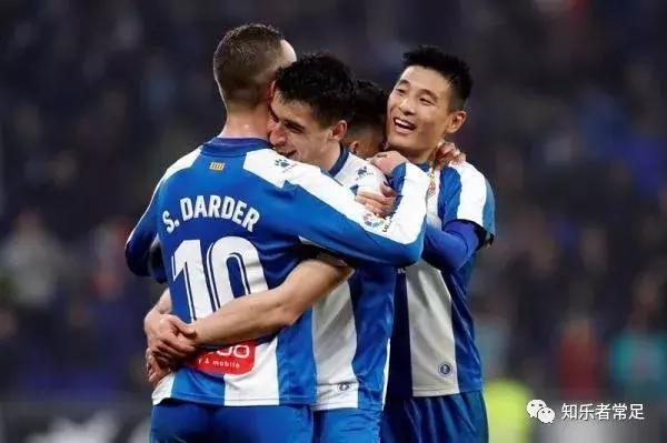 西班牙人结束连败武磊突入禁区,武磊替补未登场西班牙人4-0大胜