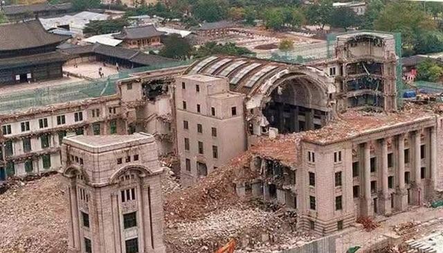 议会大厦历史背景,韩国汉城标志性建筑