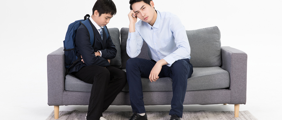 高一孩子叛逆父母怎么教育,高中叛逆期家长怎样引导孩子