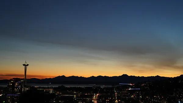 索尼a7c对比索尼6700,索尼a7c和索尼a7m3