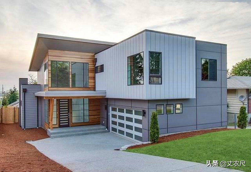 盖砖混房好还是盖轻钢别墅好了,在农村盖轻钢别墅