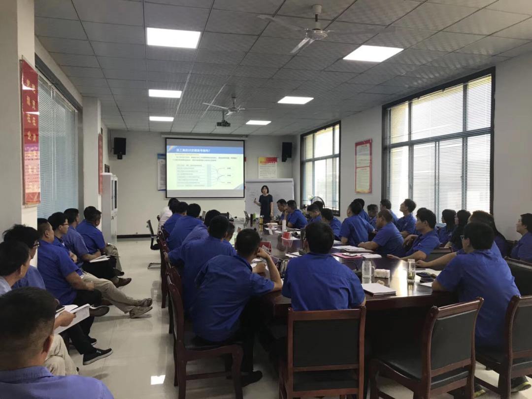 怎样积极引导企业进行产业升级,做实业要懂得什么