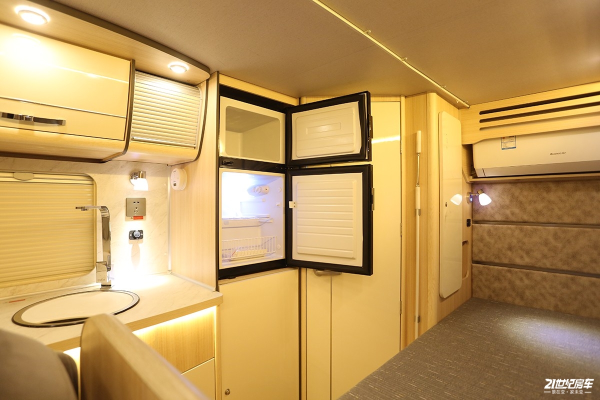 福特新全顺b型v362房车缺点,福特新世代全顺proc型房车实测