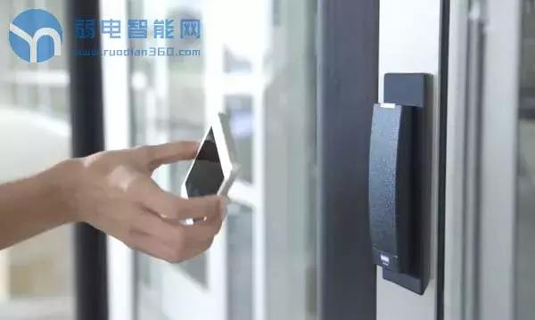 门禁读卡器上d0与d1是什么意思,门禁系统两年都可以装读卡器吗