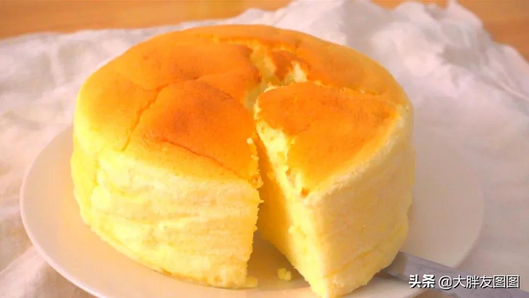 酸奶蛋糕制作教程零基础,比豆腐脑还嫩滑的酸奶蛋糕