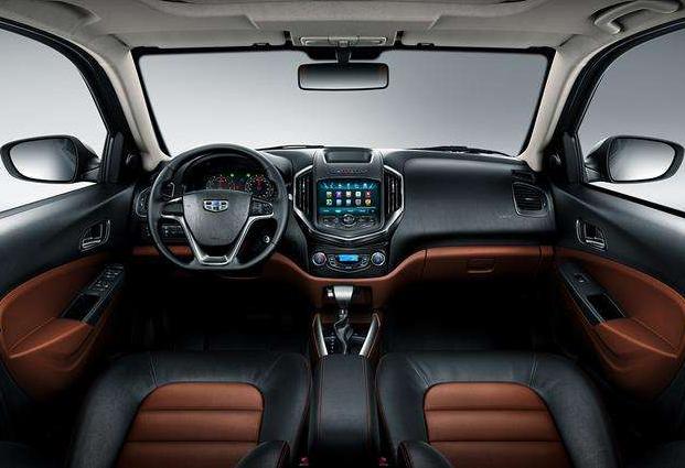 吉利性价比高的家庭代步车,吉利耐用皮实抗造亲民汽车版本