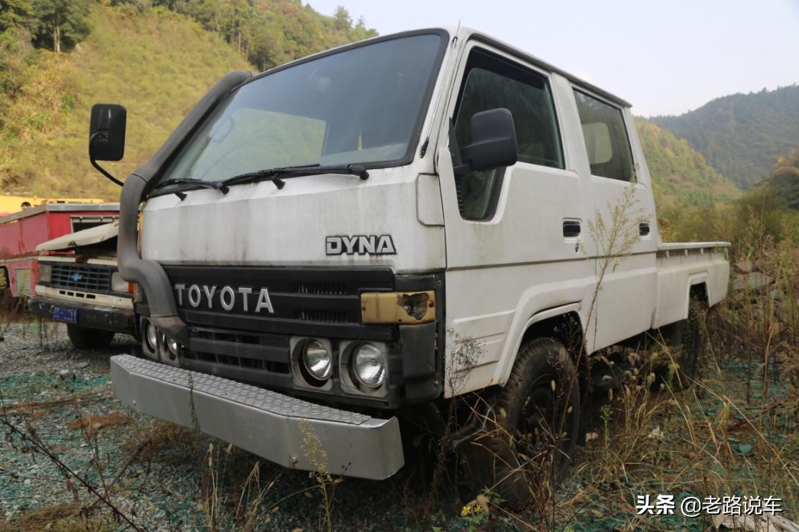 90年代老款江淮卡车,90年代丰田双门皮卡