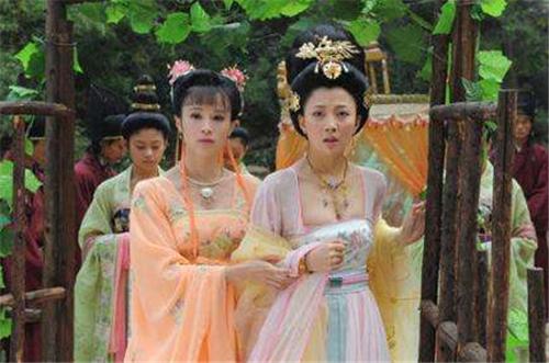 杨玉环的死亡之谜终于大白,真相太过于凄惨,并非白绫绞死