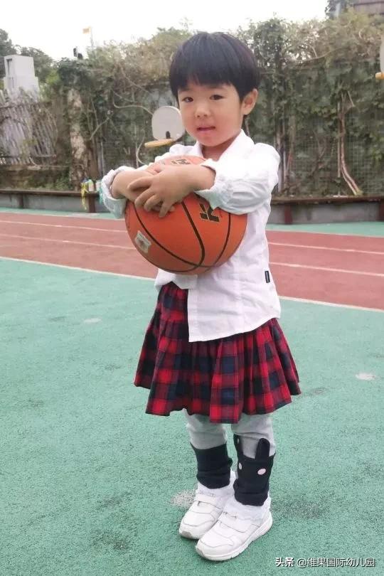 蒙台梭利幼儿园工作,蒙台梭利幼儿园视频