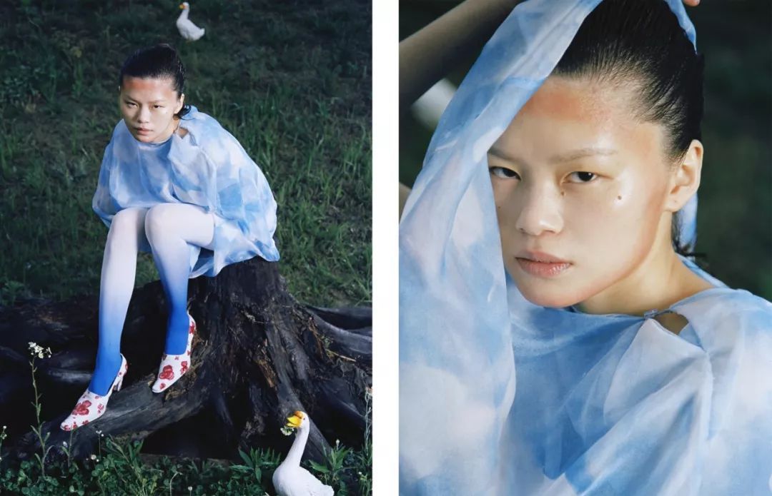 终于,它从街头走上了T台