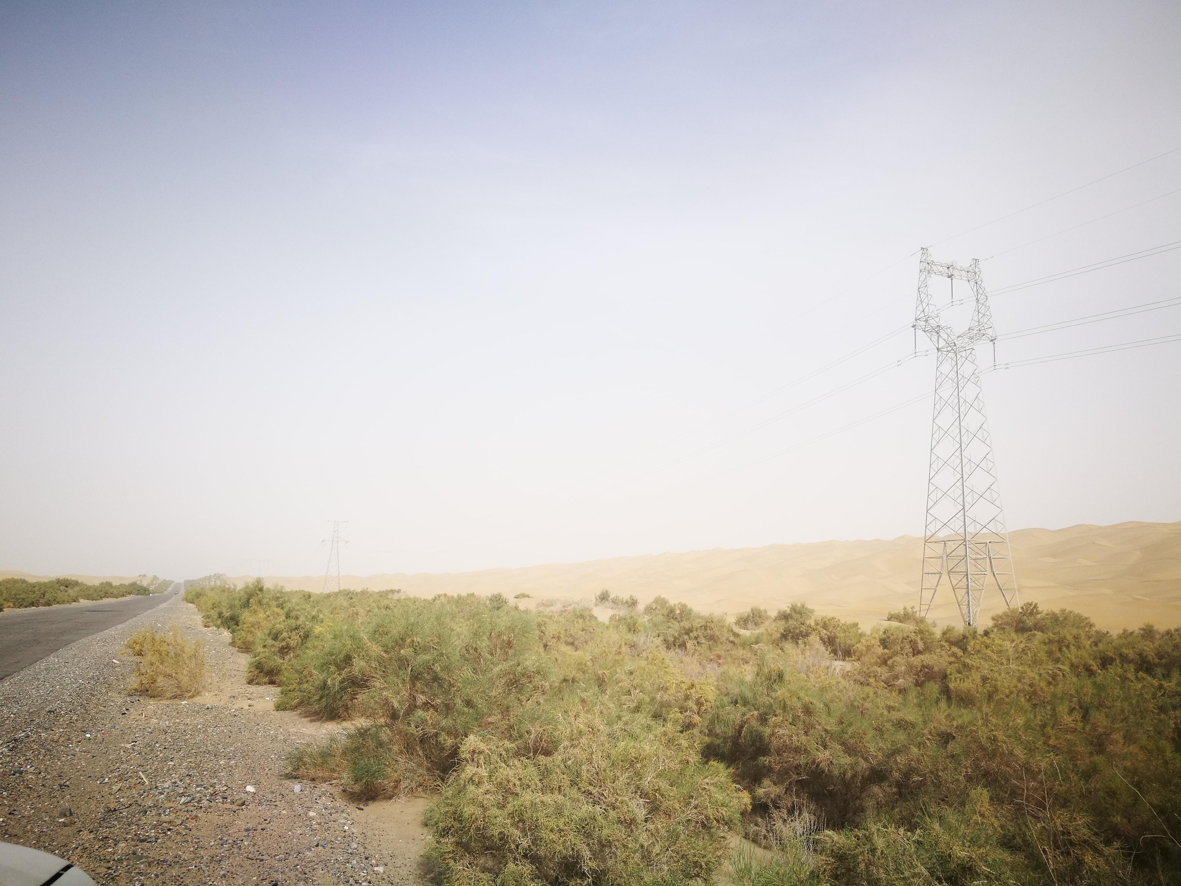 13000公里新手独驾*疆新**日记第23天——塔克拉玛干沙漠陷车自救