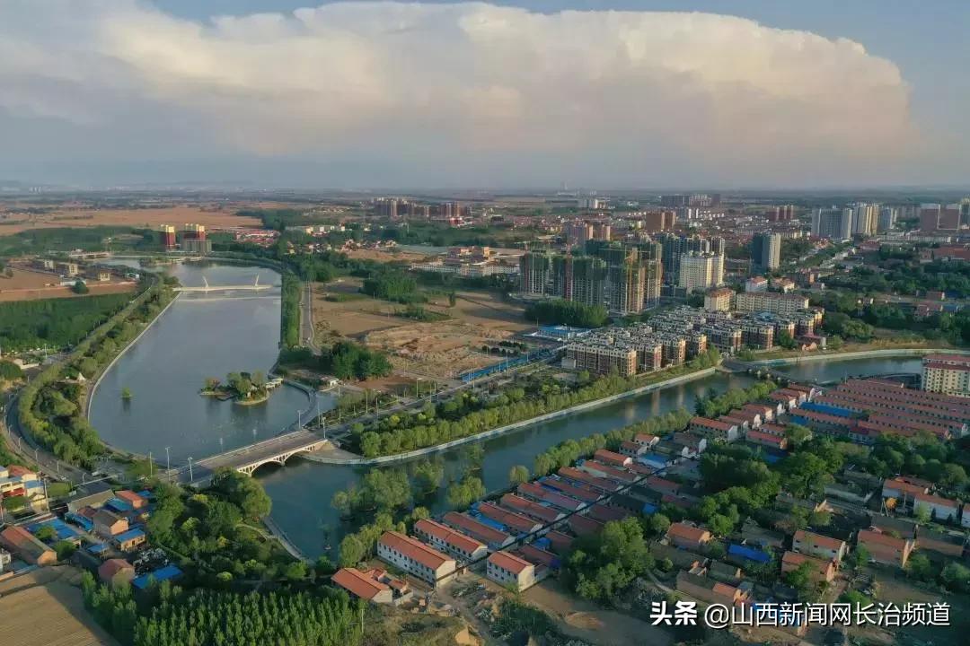 你好，我叫屯留。这是我的新名片，请接收