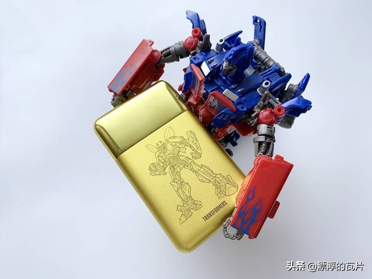 须眉变形金刚剃须刀,须眉剃须刀变形金刚款