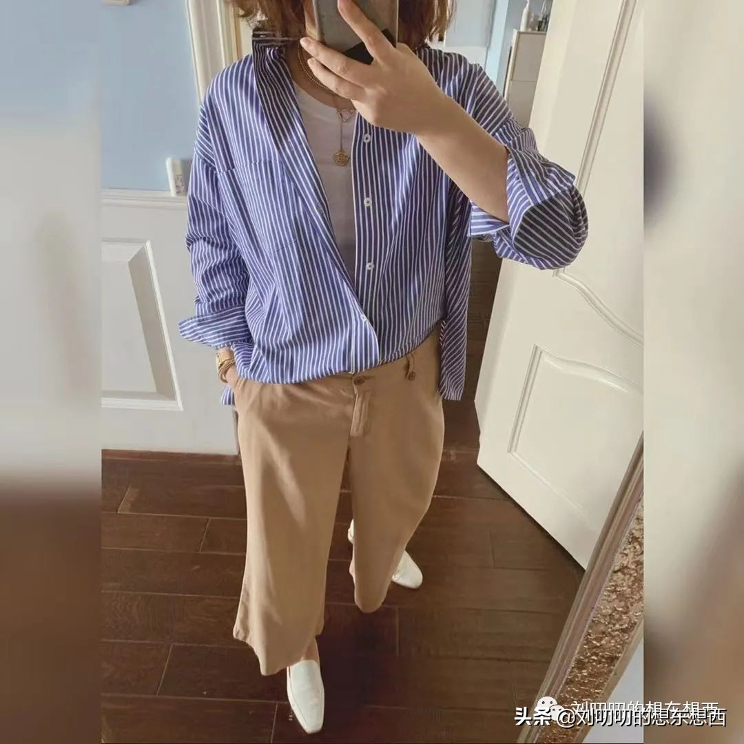 清新干净上装短款彩色,粉蓝复古穿搭