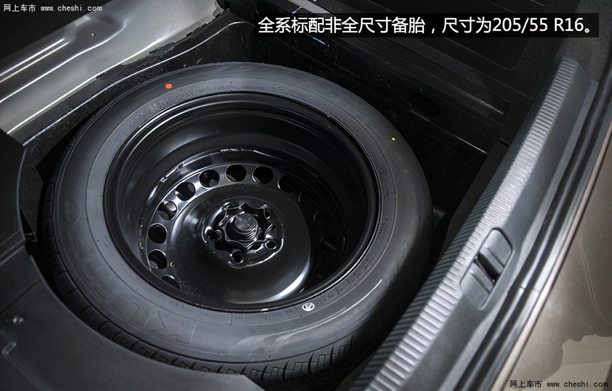 新款迈腾全车实拍,大众迈腾提升音响