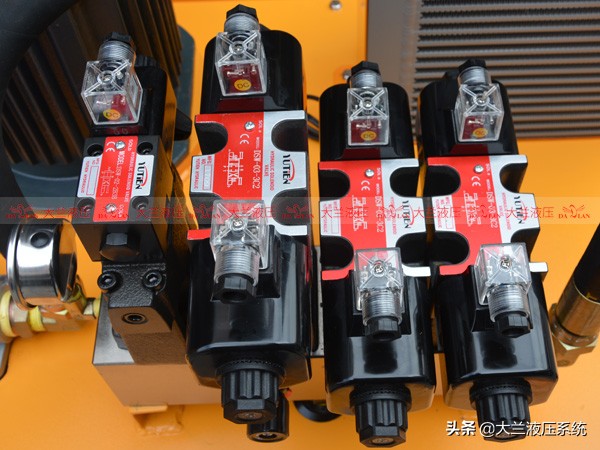 液压换向阀中位机能说明及图片,什么是三位四通换向阀的中位机能