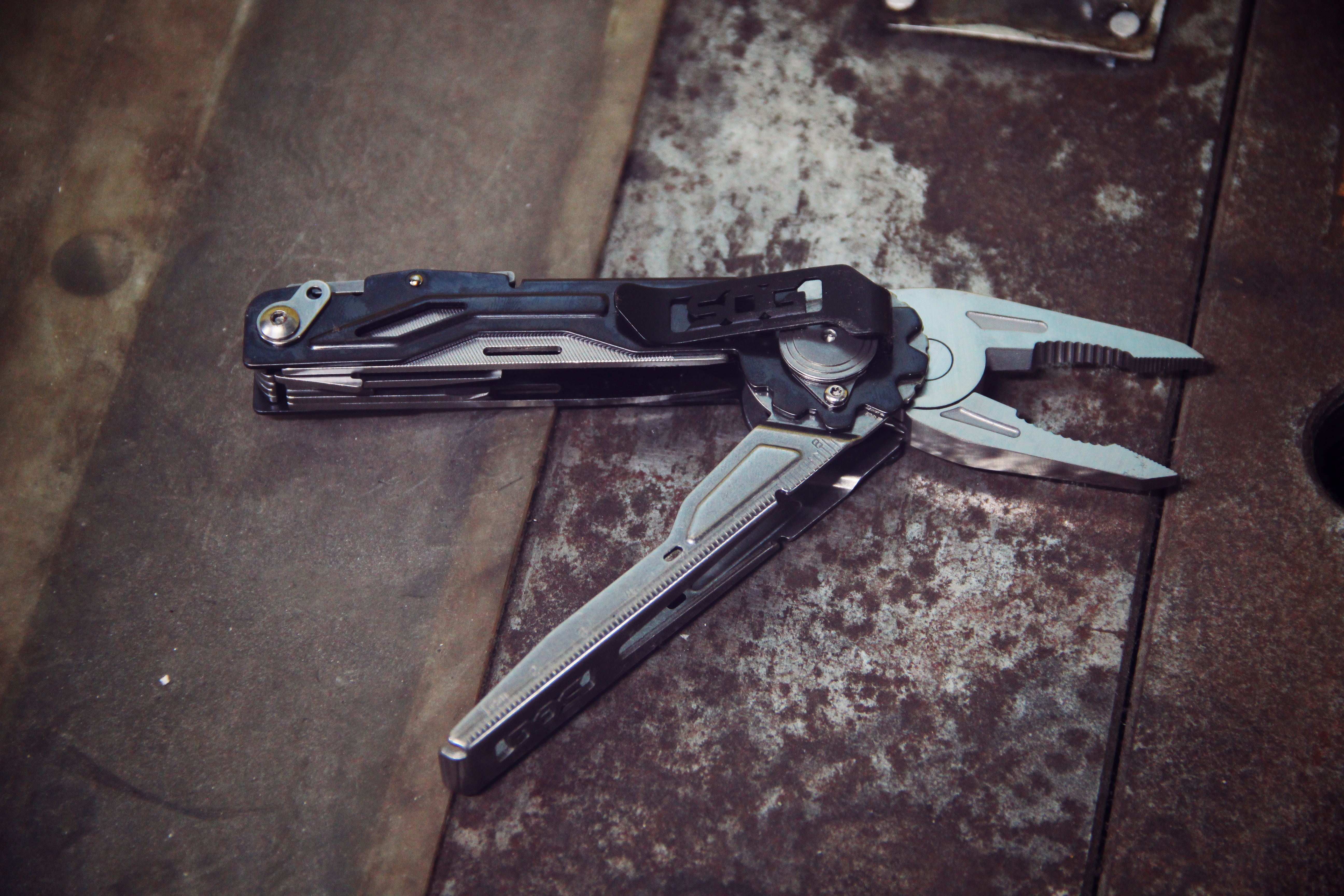 sog工具钳pp1001怎么样,迅猛龙工具钳