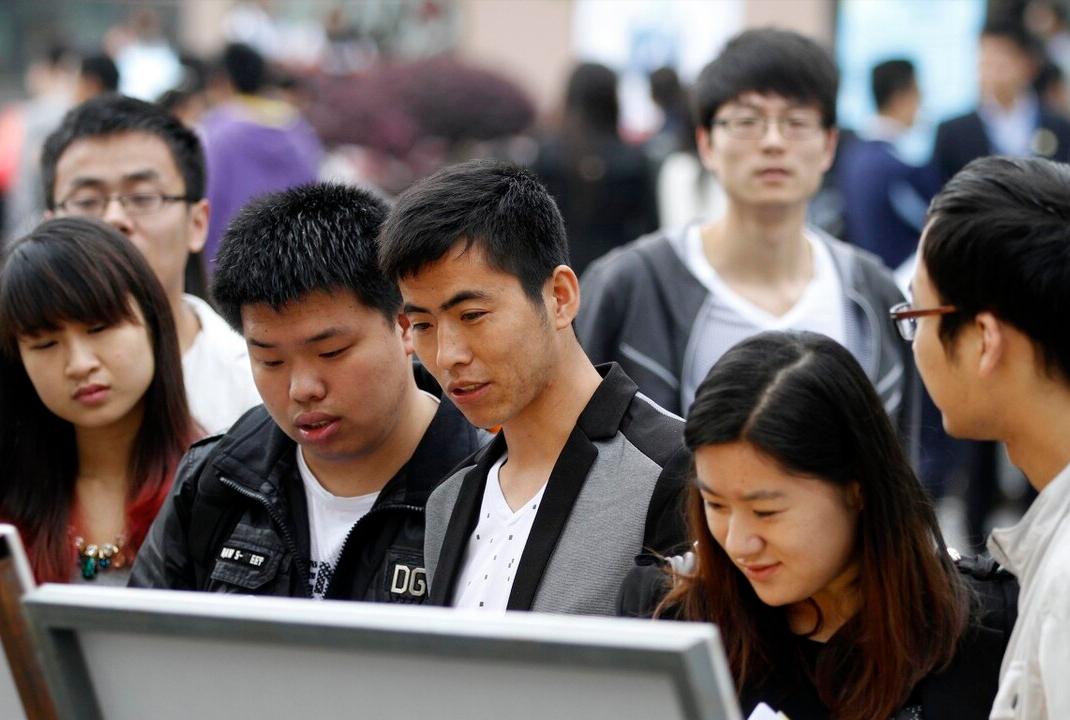 专科小清华是哪所学校毕业的,专科里的小清华考多少分就能报