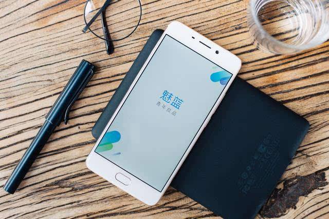 哪款智能手机适合老年人使用视频,老年人智能手机推荐老年模式