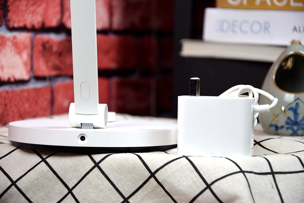 绫冲鍙扮伅pro鍜屽ソ瑙嗗姏鍙扮伅鍖哄埆,绫冲鍙扮伅pro璇诲啓鐗堝喎鑹插拰鏆栬壊