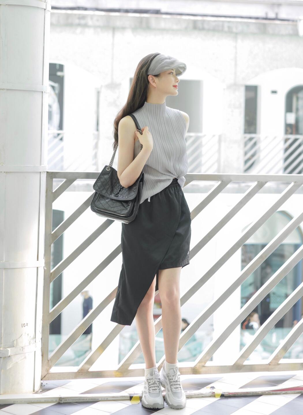 150小个子女生穿搭短头发,150小个子穿搭上长下短怎么穿