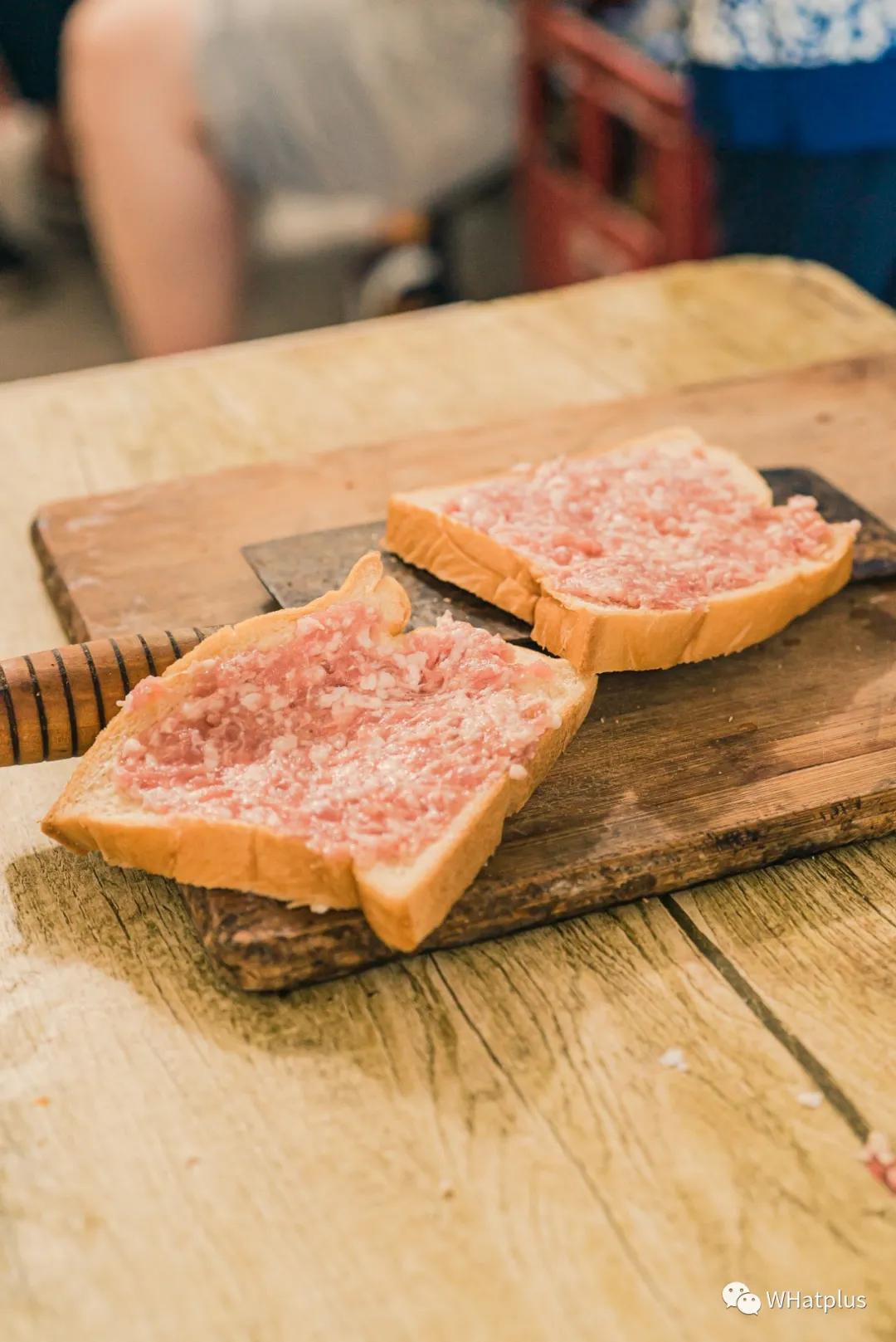 只有3张桌子的小破店，竟然把烧烤做得像米其林3星